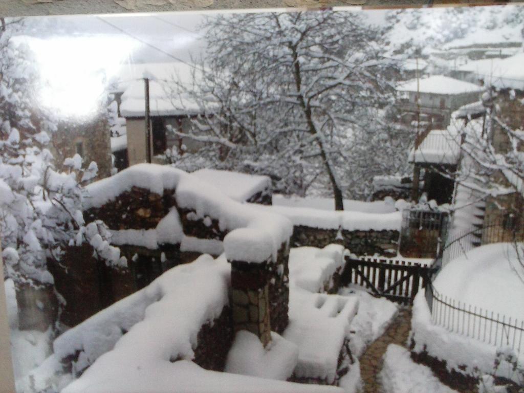Guesthouse Stemnitsa Buitenkant foto
